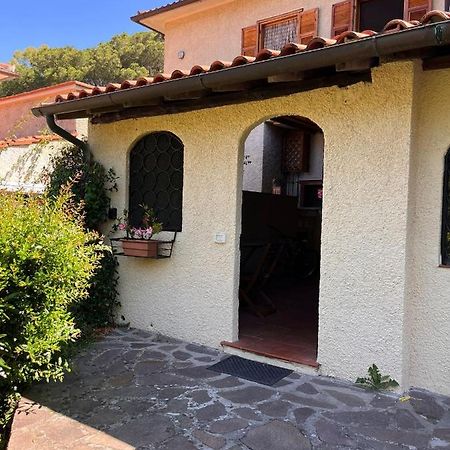 La Casina Di Checco Διαμέρισμα Marciana Marina  Εξωτερικό φωτογραφία